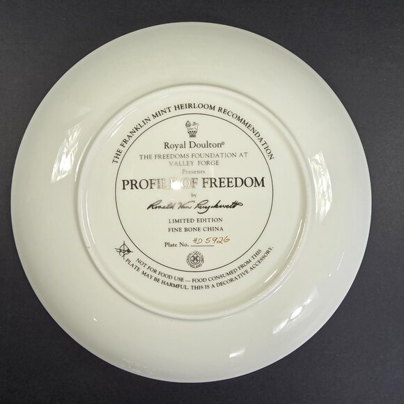 Franklin Mint Profiles of Freedom Bald Eagle Plate Limited Edition Collectors - Picture 2 of 5